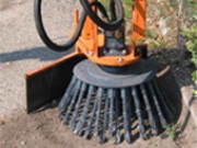 BS 500 burkoltárok-seprő és gyomírtó adapter